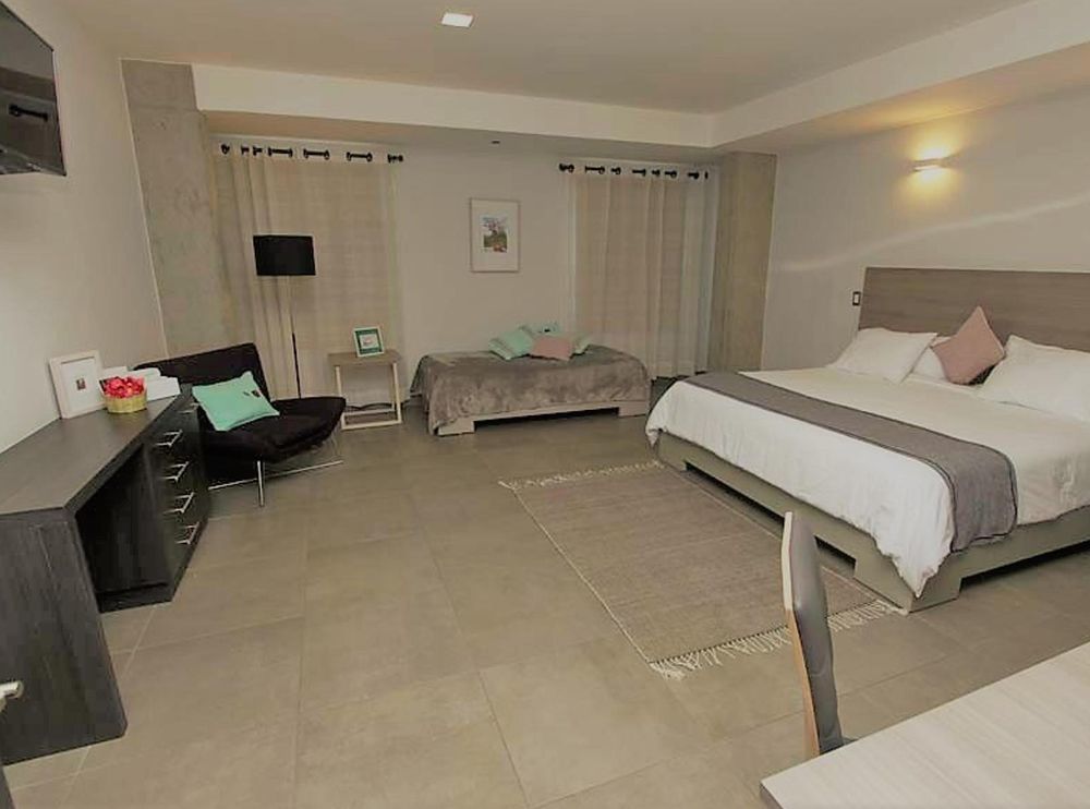 Maria Ines Hotel Suite San Agustin de las Juntas Eksteriør billede