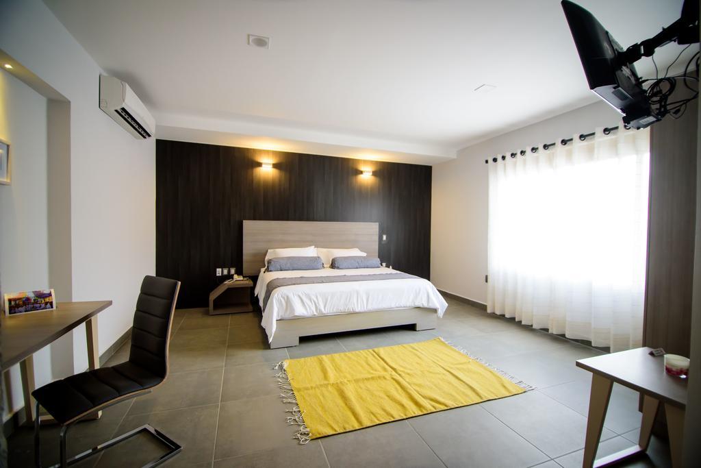 Maria Ines Hotel Suite San Agustin de las Juntas Eksteriør billede