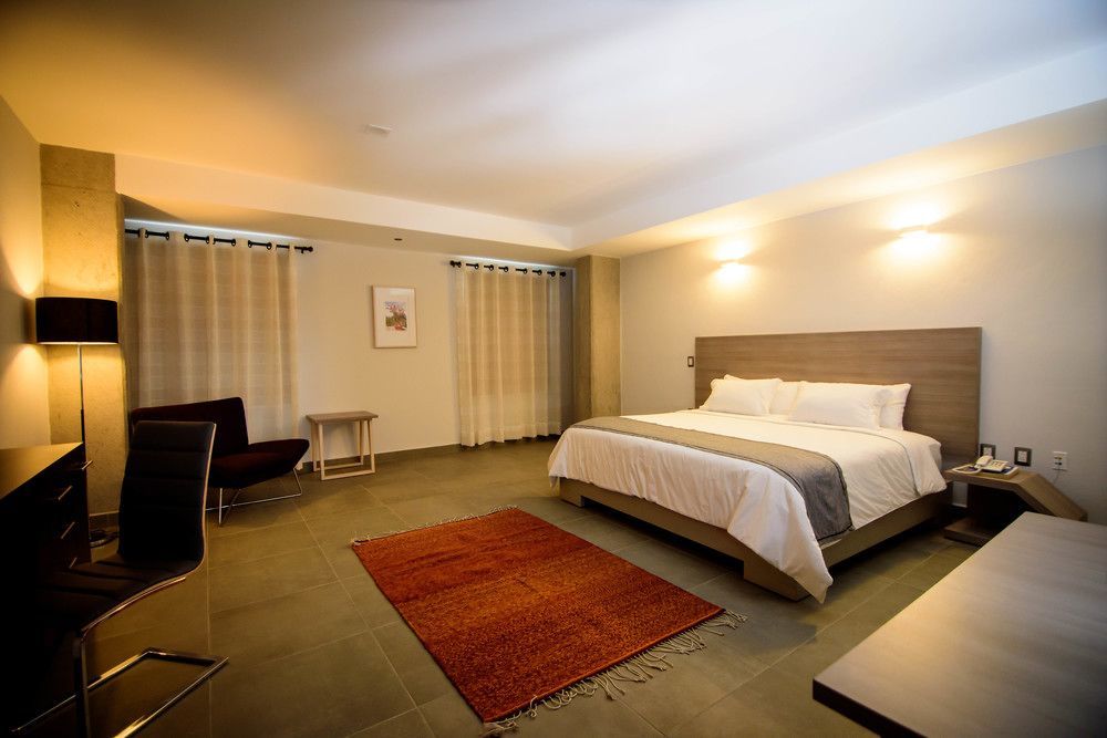 Maria Ines Hotel Suite San Agustin de las Juntas Eksteriør billede
